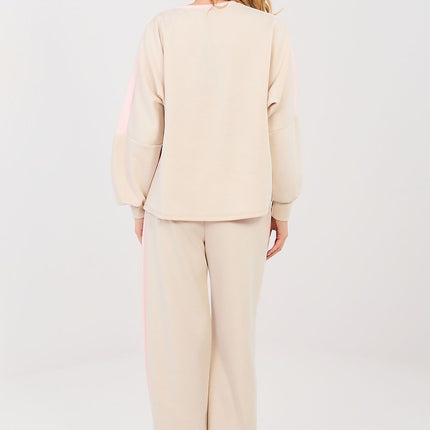 Women's Tracksuit Set With Sweatshirt And Pants Decorative Inscriptions - Très Elite