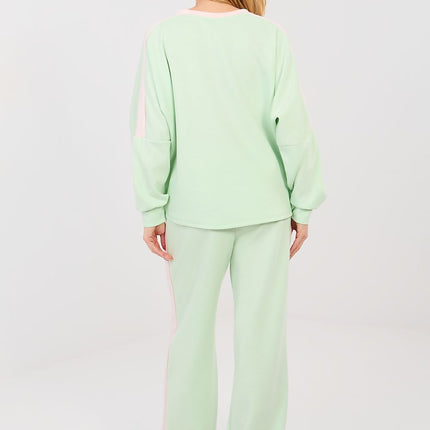 Women's Tracksuit Set With Sweatshirt And Pants Decorative Inscriptions - Très Elite