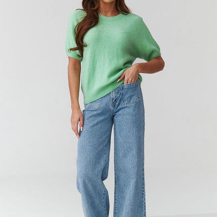 Women's Short Sleeve Oversized Knit Sweater For Transitional Seasons - Très Elite