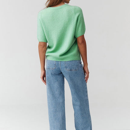 Women's Short Sleeve Oversized Knit Sweater For Transitional Seasons - Très Elite