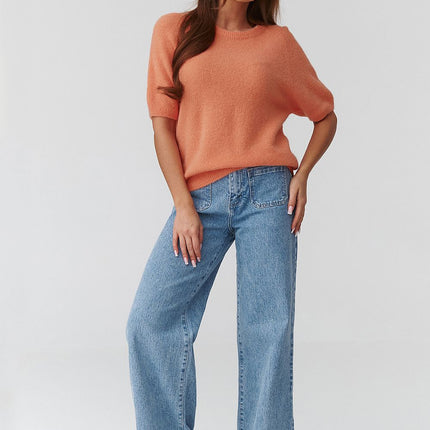 Women's Short Sleeve Oversized Knit Sweater For Transitional Seasons - Très Elite