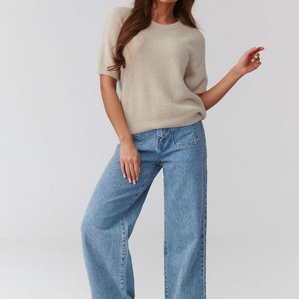 Women's Short Sleeve Oversized Knit Sweater For Transitional Seasons - Très Elite