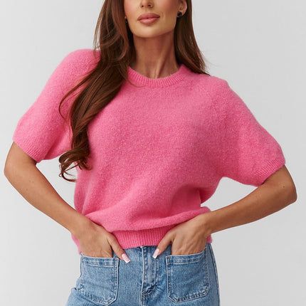 Women's Short Sleeve Oversized Knit Sweater For Transitional Seasons - Très Elite