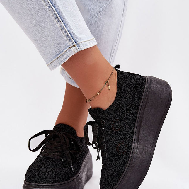 Women Openwork Crocheted Sneakers With Platform Sole And Soft Insole - Très Elite