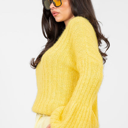 Elegant Womens Sweater Model 224367 For Everyday And Workwear Round Neckline - Très Elite