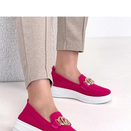 Solea Professional Sneakers - Lightweight, Breathable Design