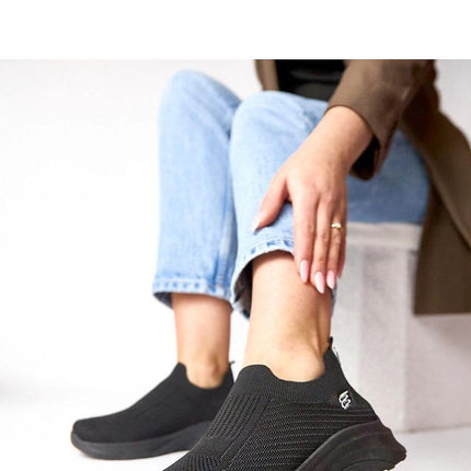 Solea Professional Sport Shoes - Lightweight, Breathable Design