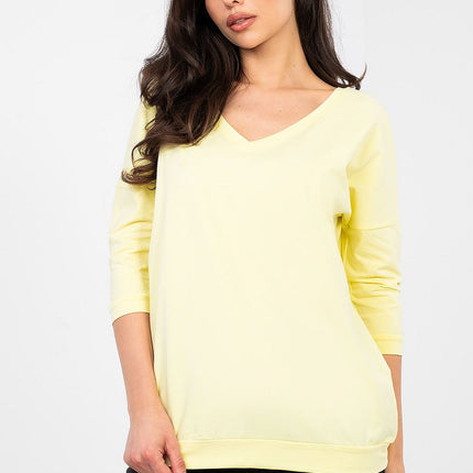 Rue Paris Professional Blouse with Elegant Design and Soft Fabric