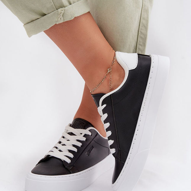 Step in Style Professional Sport Shoes with Breathable Mesh & Cushioni