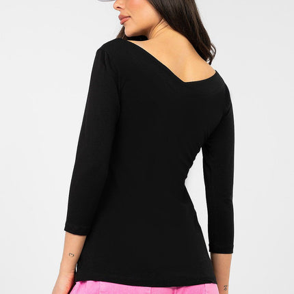 Rue Paris Professional Blouse with Elegant Design and Comfortable Fit