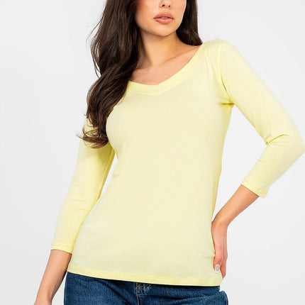 Rue Paris Professional Blouse with Elegant Design and Comfortable Fit