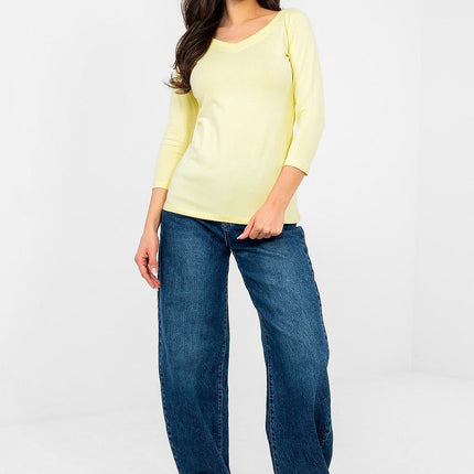 Rue Paris Professional Blouse with Elegant Design and Comfortable Fit