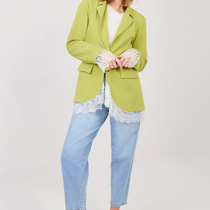 Factory Price Professional Jacket with Water-Resistant Fabric & Zip Po