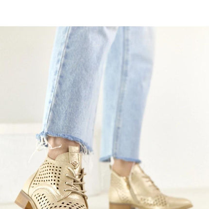 Solea Professional Ankle Boots with Waterproof Design & Cushioned Inso
