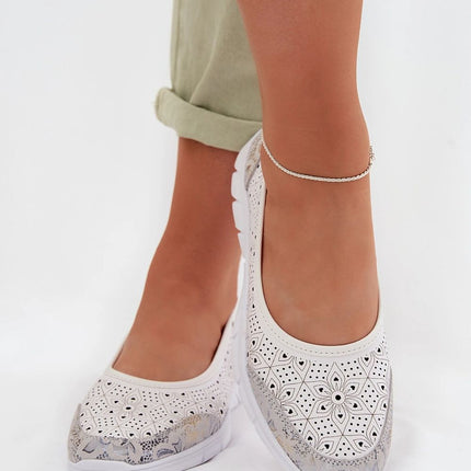 Step in Style Women's Professional Ballet Flats with Comfort Cushionin