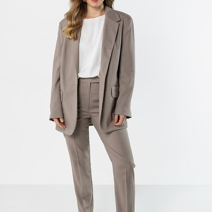 Awama Professional Jacket - Water-Resistant & Lightweight Design