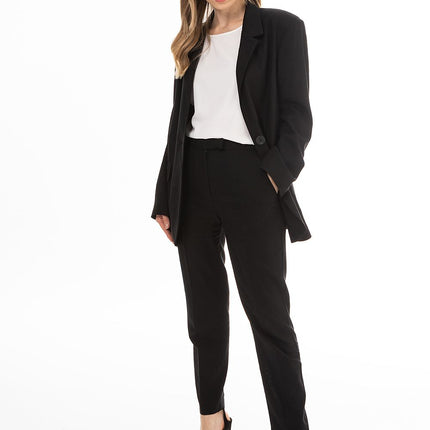 Awama Professional Jacket - Water-Resistant & Lightweight Design