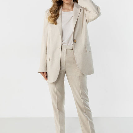Awama Professional Jacket - Water-Resistant & Lightweight Design