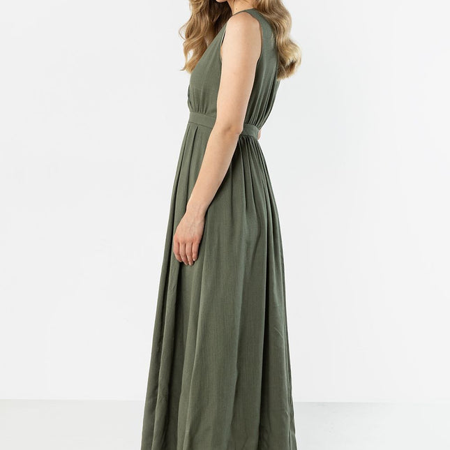 Awama Professional Daydress with Elegant Design and Comfortable Fit