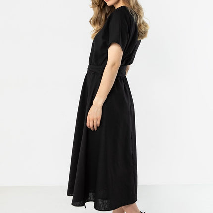 Awama Professional Daydress with Elegant Design and Comfortable Fit