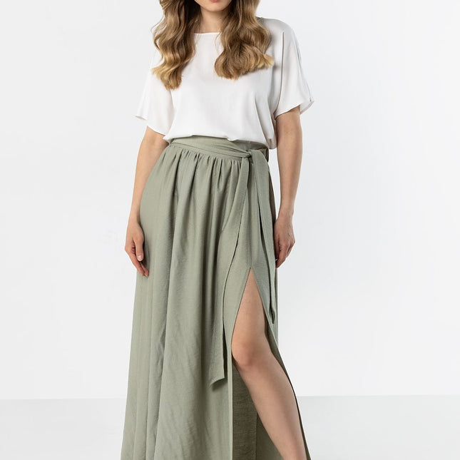 Awama Women’s Long Professional Skirt - Elegant Design & Comfortable F