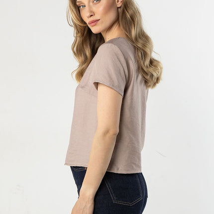 Awama Professional Blouse - Elegant Design with Comfortable Fit