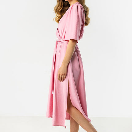 Awama Professional Daydress with Elegant Design and Comfortable Fit