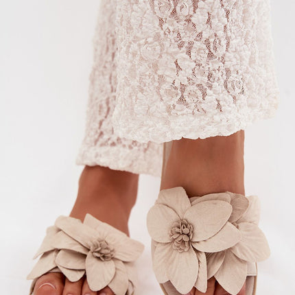 Step in Style Comfortable Arch Support Flip-Flops for All-Day Wear