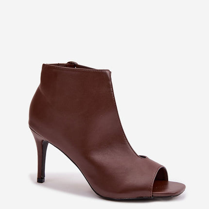 Step in Style Women's Heel Sandals – Comfortable & Elegant Design