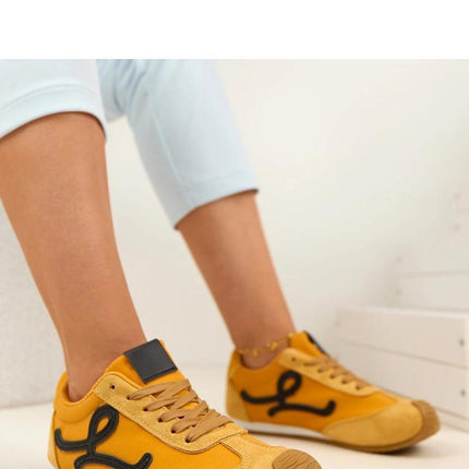 Solea Professional Sport Shoes with Breathable Mesh and Cushioning Sol