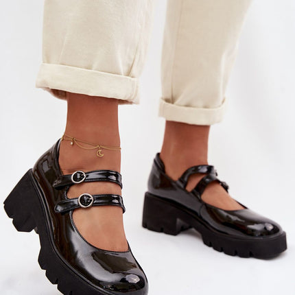  Heeled low shoes model 225612 Step in style 