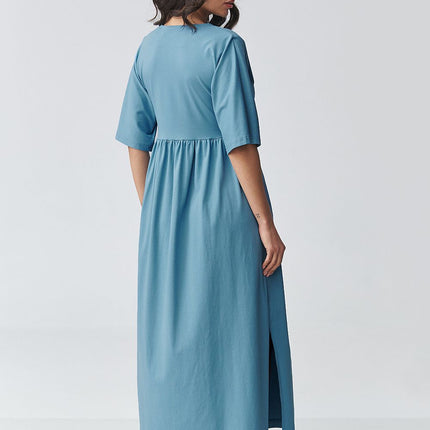 Makadamia Professional Daydress with Elegant Design and Comfortable Fi