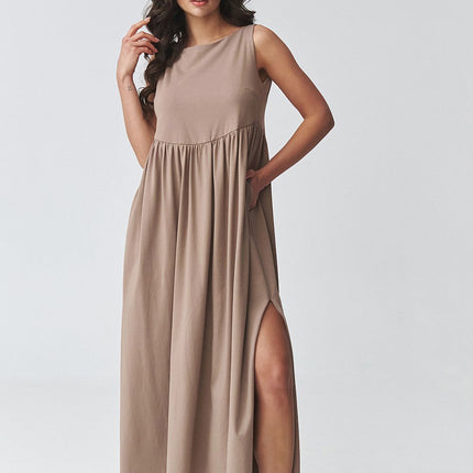 Makadamia Professional Daydress with Elegant Design and Comfortable Fi