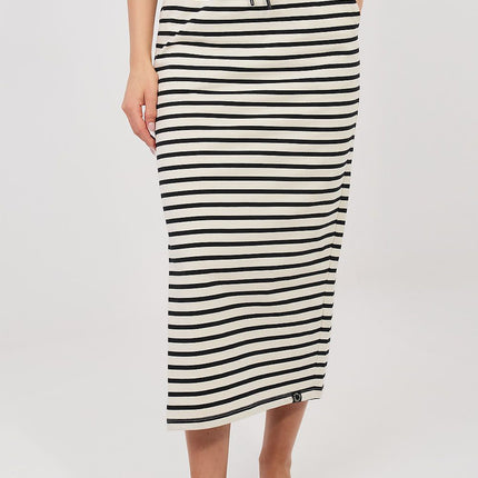 Sublevel Professional A-Line Skirt with Pockets and Stretch Fabric