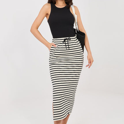 Sublevel Professional A-Line Skirt with Pockets and Stretch Fabric