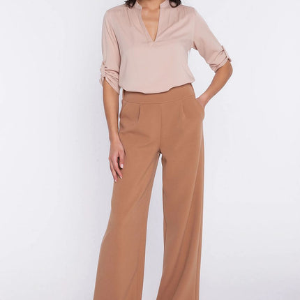 Nife Professional Blouse with Elegant Design and Comfortable Fit