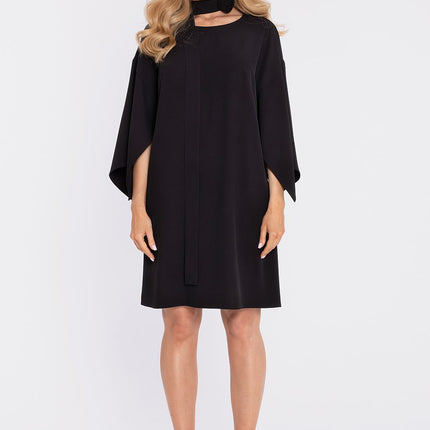 Moe Elegant Cocktail Dress with Flattering Fit & Sleeveless Design