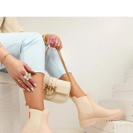 Solea Professional Wellingtons - Waterproof & Durable Design