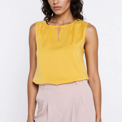 Nife Professional Blouse - Elegant Design with Comfortable Fit