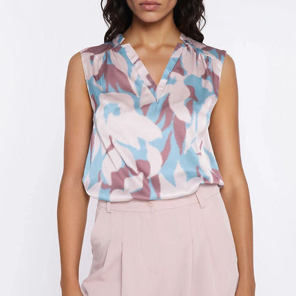 Nife Professional Blouse with Elegant Design and Comfortable Fit