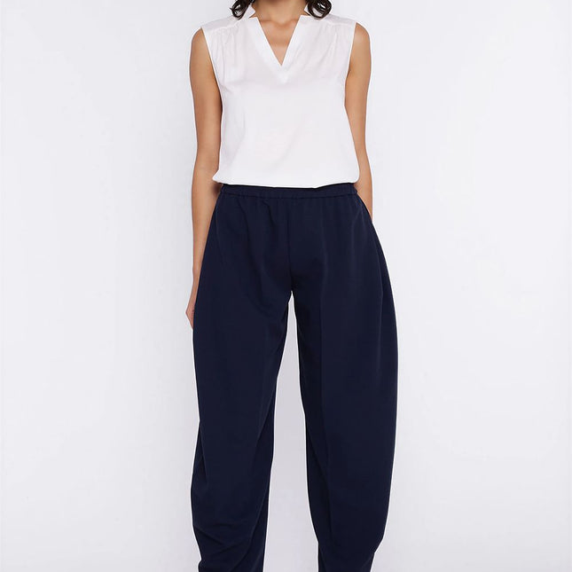 Nife Professional Blouse with Elegant Design and Comfortable Fit