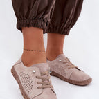 beige