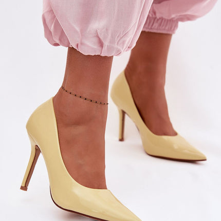 Step in Style Elegant High Heels with Cushioned Insole and Classic Des
