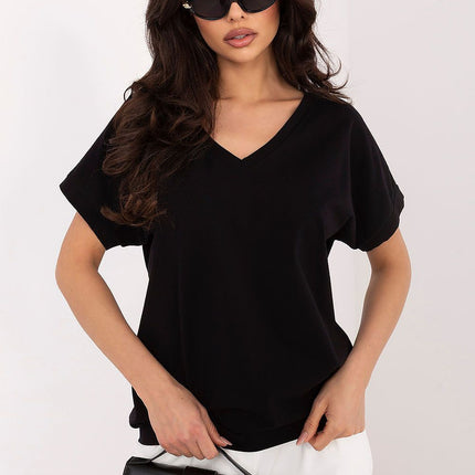 Rue Paris Professional Blouse with Elegant Design and Comfortable Fit