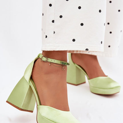 Step in Style Women's Heel Sandals - Comfortable Fit & Elegant Design