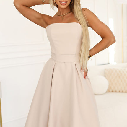 Numoco Elegant Cocktail Dress with Sleeveless Design and Flattering Fi