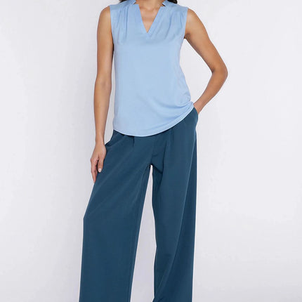 Nife Professional Blouse with Elegant Design and Comfortable Fit