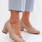 beige