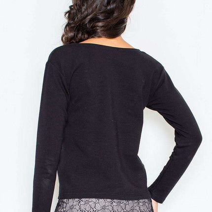 Chic Lace-Embellished Sweatshirt Blouse: A Stylish Staple