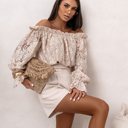 LaBalancia Professional Blouse with Elegant Design and Comfortable Fit